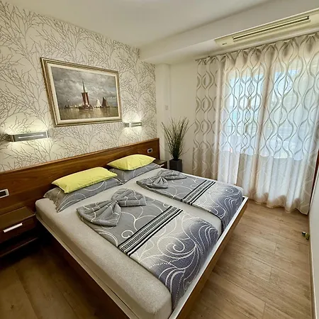 Silvia Bed & Breakfast 3*