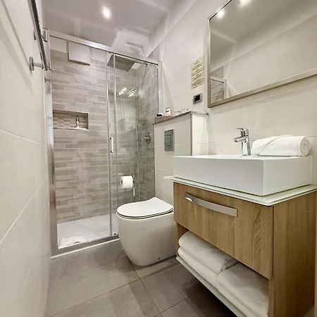 Bed & Breakfast Silvia 3*